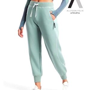 Athleta x Allyson Felix Legend Travel Sweatpants Green Size Medium Petite